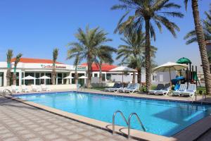 Bazén v ubytování Royal Residence Hotel Apartments nebo v jeho okolí