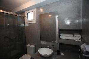 Koupelna v ubytování Edem Suites