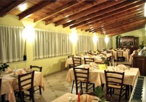 En restaurang eller annat matställe på Hotel Del Golfo