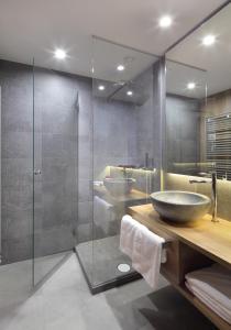 Un baño de Hotel Nox