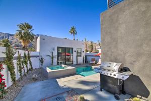 Galería fotográfica de Modern Oasis with Mtn-View Pool Deck - Walk Downtown en Palm Springs