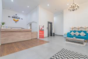 Istumisnurk majutusasutuses RedDoorz Premium @ Hotel Hebat