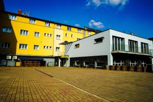 Το κτήριο όπου στεγάζεται  το hostel