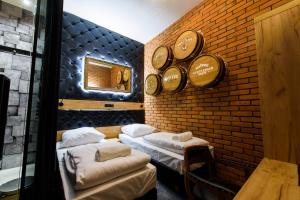 Posteľ alebo postele v izbe v ubytovaní Lord Jack Apartments