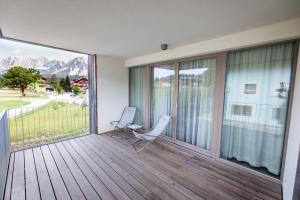 Widok na góry z tego aparthotelu