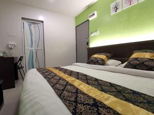 Легло или легла в стая в Star Bay Hotel
