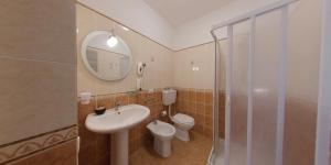 Vannituba majutusasutuses Albergo Perseo