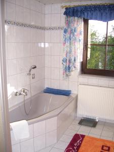 Ένα μπάνιο στο Haus Schmid