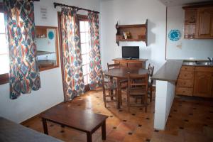 Dapur atau dapur kecil di Homenfun Menorca Cala en Porter