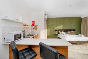 South Wind Guesthouse廚房或簡易廚房
