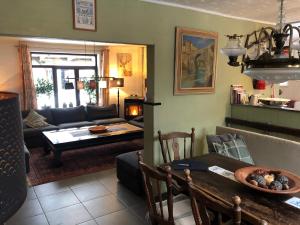 Posezení v ubytování B&B De Eifelhoeve