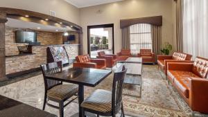 Gallery image of Best Western Pasadena Royale Inn & Suites in Pasadena