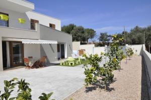 Κήπος έξω από το Casa Oggiano