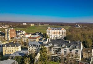 Nespecifikovaný výhled na destinaci Chantilly nebo výhled na město při pohledu z hotelu