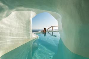 Bazen u ili blizu objekta Cocoon Suites