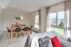Χώρος καθιστικού στο Alquiler apartamento en Pals