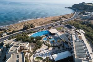 Bazén v ubytování Cretan Dream Resort & Spa nebo v jeho okolí