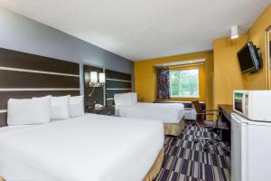 Gallery image of Microtel Inn & Suites by Wyndham Riverside in Dayton