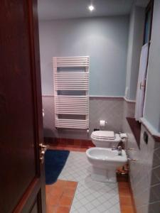 A bathroom at Da Maxim