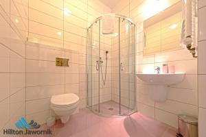 Un baño de Cudne Manowce