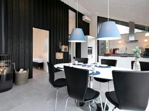 Kuchyň nebo kuchyňský kout v ubytování Holiday home Jerup XXXII + 16 fotografií