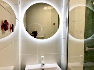 Bagno di Barcaresa-MAISONNETTE VUE MER PIEDS DANS L'EAU WIFI