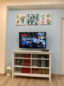 TV/Unterhaltungsangebot in der Unterkunft Lagunillas Voyager Apartment BY NAMASTE ELITE