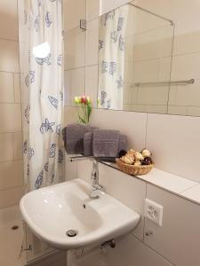 Ett badrum på L'ANGOLO DEI SAPORI