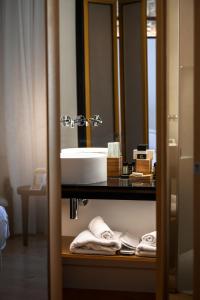 Ένα μπάνιο στο S Paul City Hotel