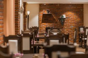 Restaurace v ubytování Hotel Salona Palace
