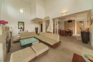 Imagen de la galería de MonteBay villa, en Budva