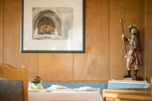 Afbeelding uit fotogalerij van Hotel Rochushof in Schenna