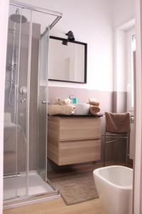 A bathroom at •TO ROME WITH LOVE•