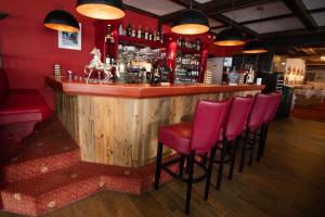 Hol lub bar w obiekcie Hotel Seelos
