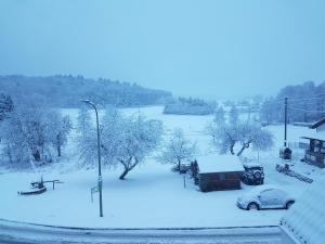 Haus Kunterbunt im Winter