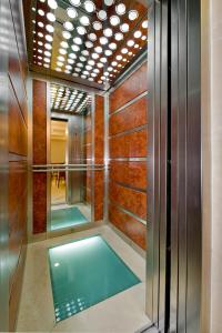 a room with a swimming pool in a building at Ferman Hotel Old City -Special Category in Istanbul