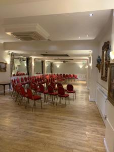 Gallery image of The Beaufort Hotel in Chepstow