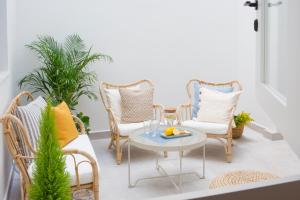 Część wypoczynkowa w obiekcie Apartamento Cádiz Centro Blue Window