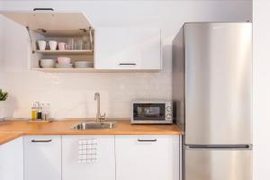 Kuchnia lub aneks kuchenny w obiekcie Apartamento Cádiz Centro Blue Window