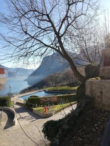 Kép Quel ramo del Lago di Como... Appartamento 189 szállásáról Valbronában a galériában