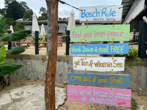 Certifikát, hodnocení, plakát nebo jiný dokument vystavený v ubytování Naroth Beach Bungalow