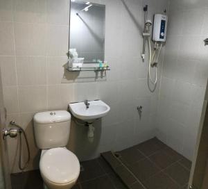 Koupelna v ubytování SARIKEI GARDEN HOTEL