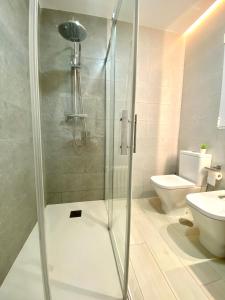 A bathroom at CARRERA HOME