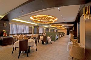 Restaurace v ubytování Enrise by Sayaji Nashik