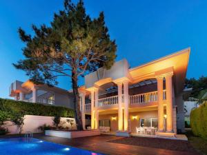 Bazén v ubytování Rixos Premium Bodrum nebo v jeho okolí