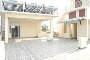 a view of the outside of a building at SRI JUPUDY RESIDENCY in Rājahmundry