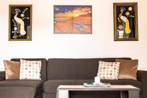 A seating area at Casa Theoni