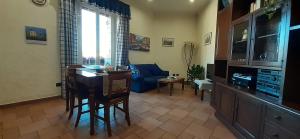 Kép Pini di Roma-New and cozy apt in Rome city center- Metro A "Re di Roma" szállásáról Rómában a galériában