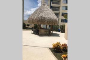 Fotografie z fotogalerie ubytování Apartamento cómodo con todo lo que necesitas con Aire Acondicionado !! v destinaci Ricaurte