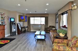Gallery image of Super 8 by Wyndham Clearfield in Clearfield